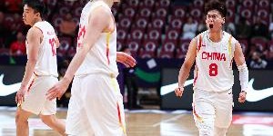 1/4决赛对阵韩国！男篮首发：赵睿&amp;amp;胡金秋&amp;amp;胡明轩&amp;amp;朱俊龙&amp;amp;王俊杰