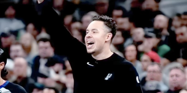 三分之一邓肯！马刺中锋的蜕变！