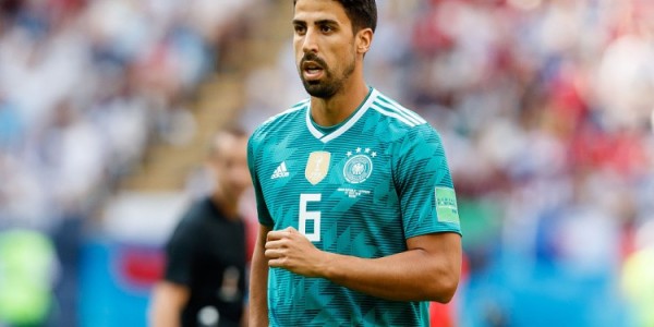 赫迪拉：拜仁在德甲没有竞争对手，在国内层面他们不可撼动