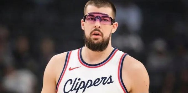 云开体育官网-快船消息：2换5交易达成，加兰首秀时刻曝光，战国王出场更新