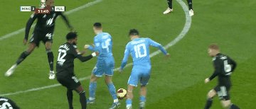 1644077736537014916.gif mci ful 4.gif